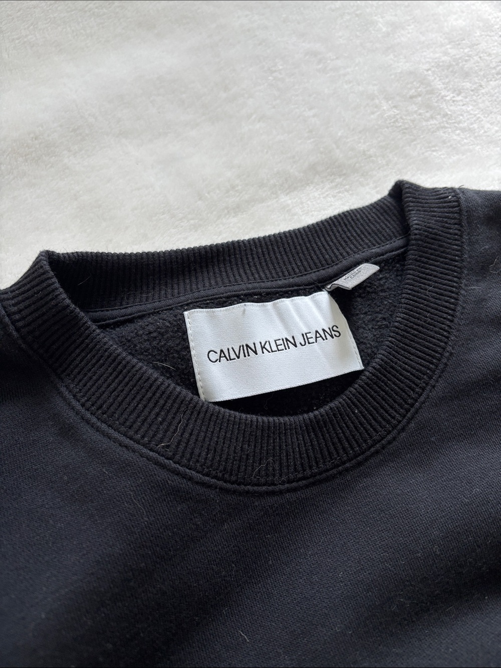 Calvin Klein Jeans Black Crewneck Ribbed-Neck Sweater